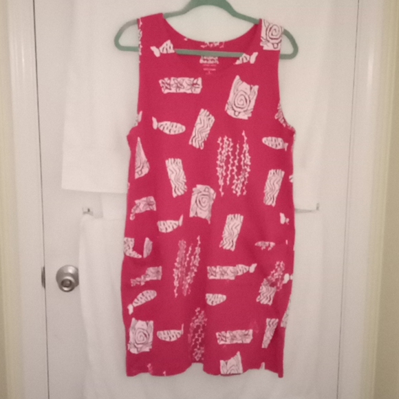 Pink dress with pockets - Picture 1 of 2